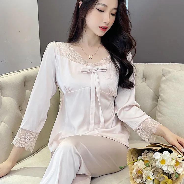 冰雪丝绸缎软丝胸垫丝睡衣女士长袖长裤蕾丝宫廷风荷叶领睡衣套装