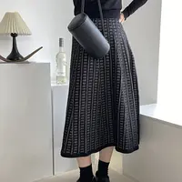 秋冬新款时尚暗纹提花高腰伞裙显瘦小方格针织半身裙