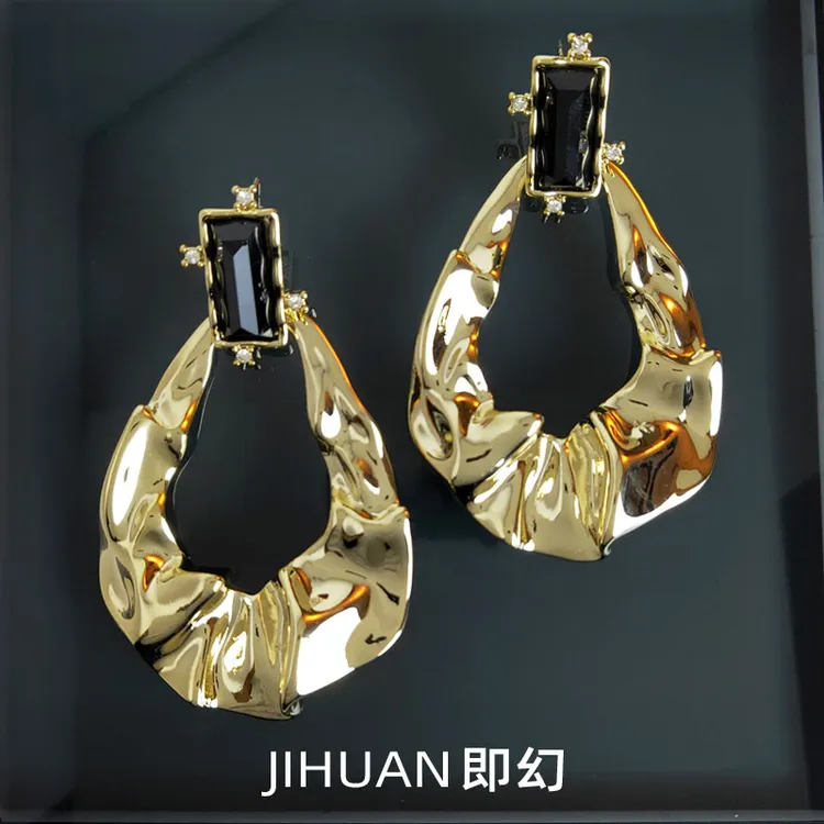 铜合金耳饰 流淌的时间J  欧美时装走秀款大气夸张风耳环 S-4459