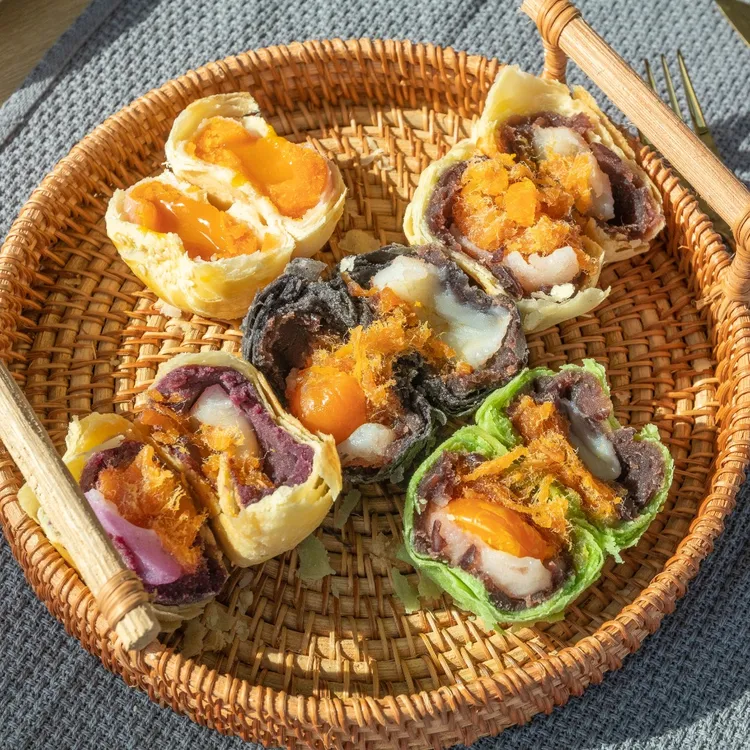 纯手工台州馅中馅蛋黄酥中秋月饼礼盒豆沙酥皮月饼雪媚娘 80克*10