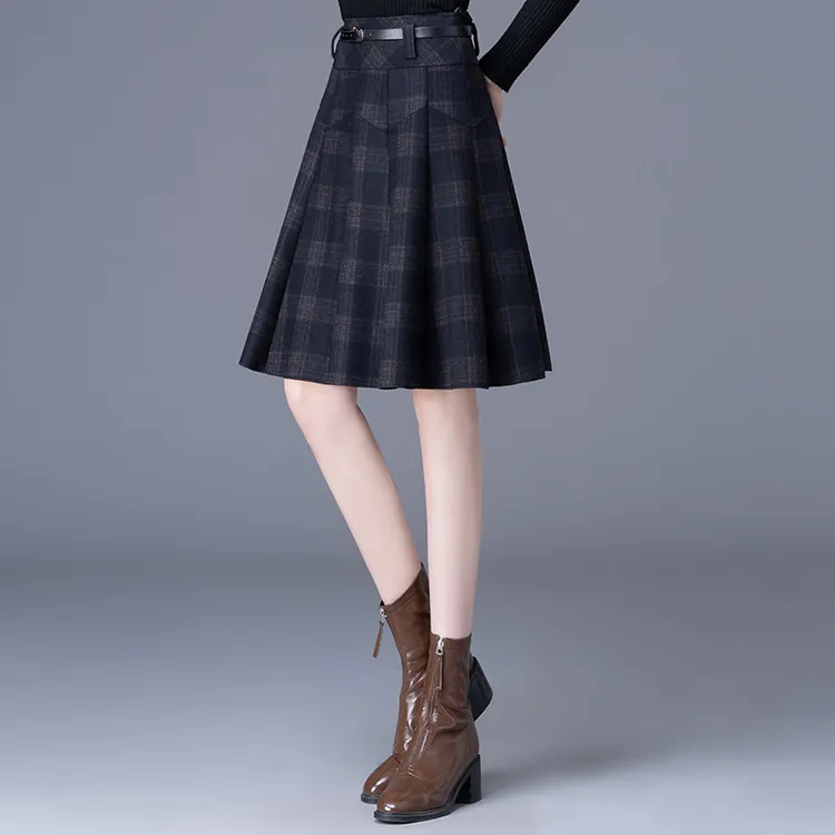 2025秋冬新款格子呢半身裙女季高腰短裙A字裙显瘦百褶伞裙时尚
