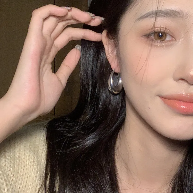 oushipei/欧诗佩 铜合金耳饰 金属圆圈耳环简约大气耳钉