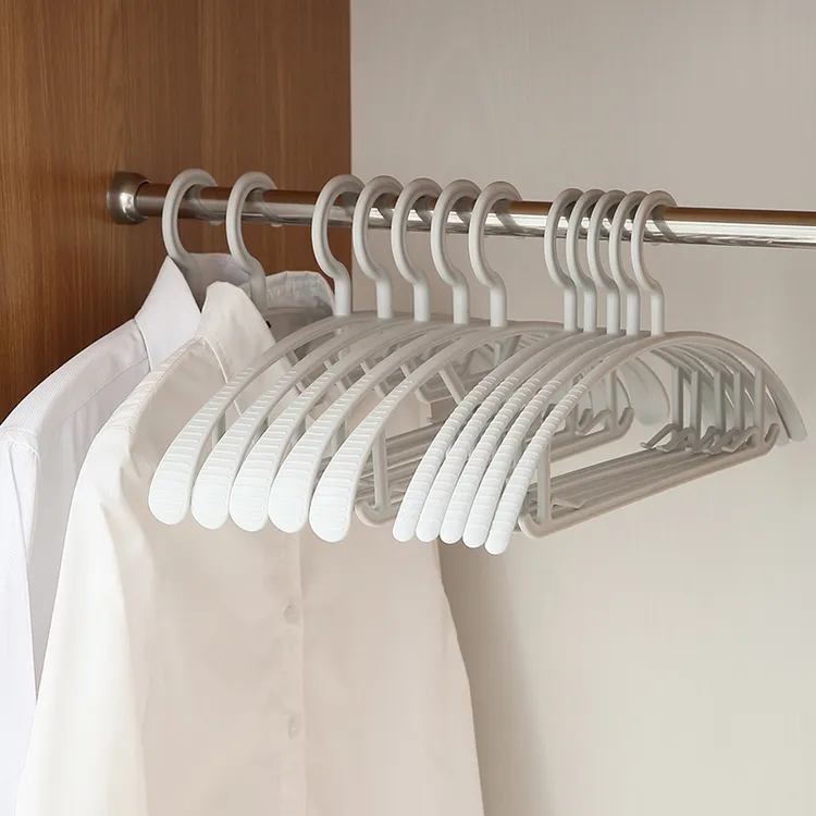 无痕晾衣架防肩角衣挂家用挂衣塑料防滑衣服架晾晒衣撑挂钩不起包