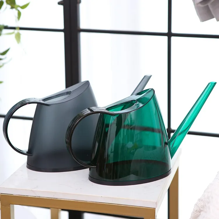 缤纷塑料浇花透明磨砂浇水壶家用透明树脂园艺户外便椭圆携洒水壶