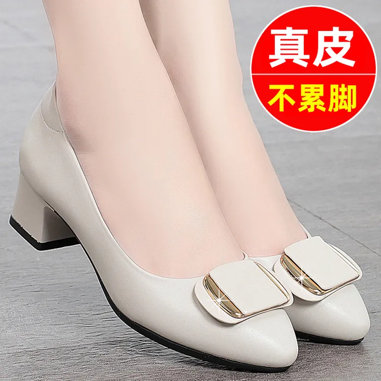 真皮软底粗跟工作鞋黑色女鞋中年妈妈单鞋方扣通勤皮鞋大码41—