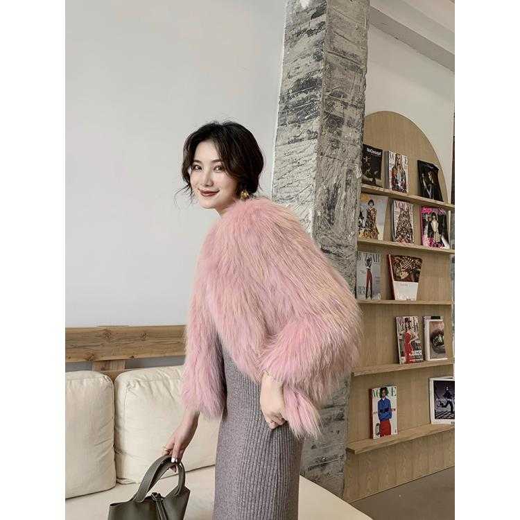 35 溢出屏幕的灵动感狐狸毛外套女短款秋冬2022新款韩版显瘦大衣