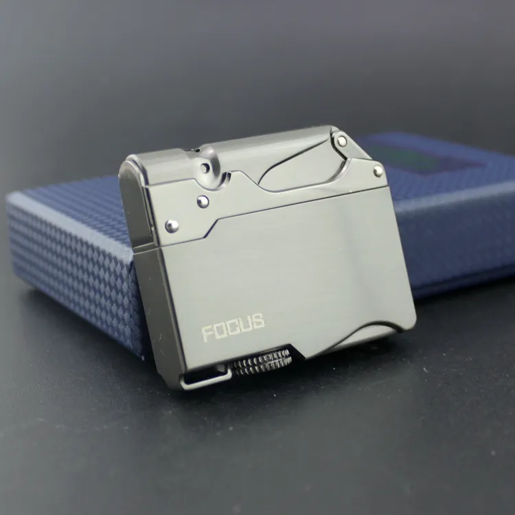 新潮流个性坦克式直冲定制防风充气点头稀奇古怪打火机送男友礼品