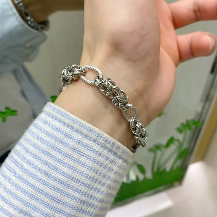 钛钢手链 手链男潮手饰钛钢粗手链环环相扣手链男生个性钛钢配饰