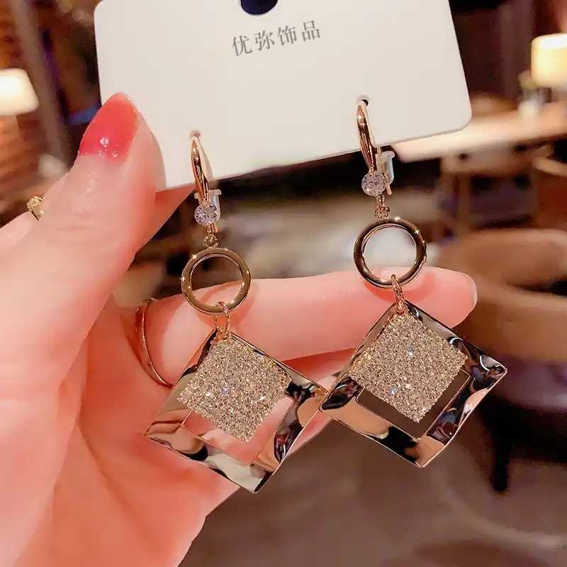 优弥铜合金亚克力/树脂耳饰EH003气质高级感时尚百搭曲面菱形耳环