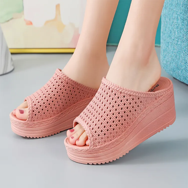 高跟拖鞋女夏厚底坡跟公主风家用浴室凉拖鞋防滑透气居家时尚外穿