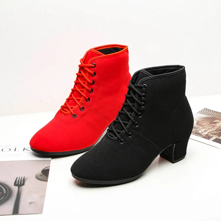 时尚室外穿新款女士四季软底交谊广场舞牛津拉丁高帮鞋