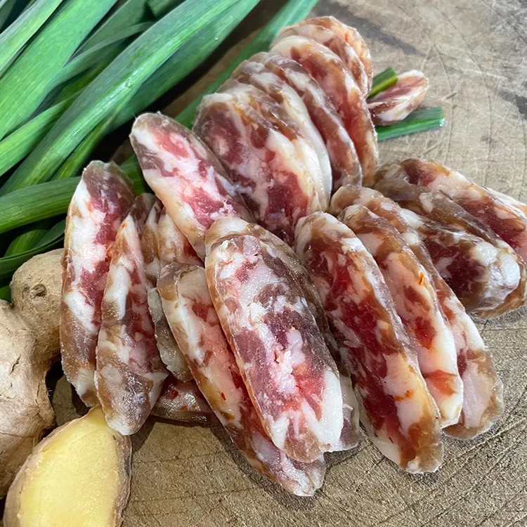 安徽传统腊肠风干咸香味咸肉纯肉日晒腌制肉质好吃