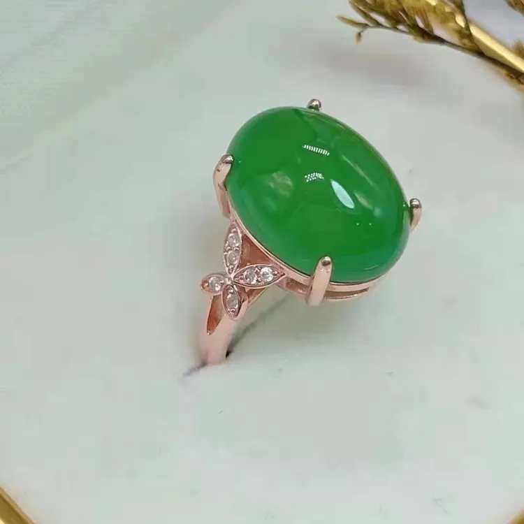 双十一款绿玉髓戒指，镶嵌天然玉髓绿玉髓