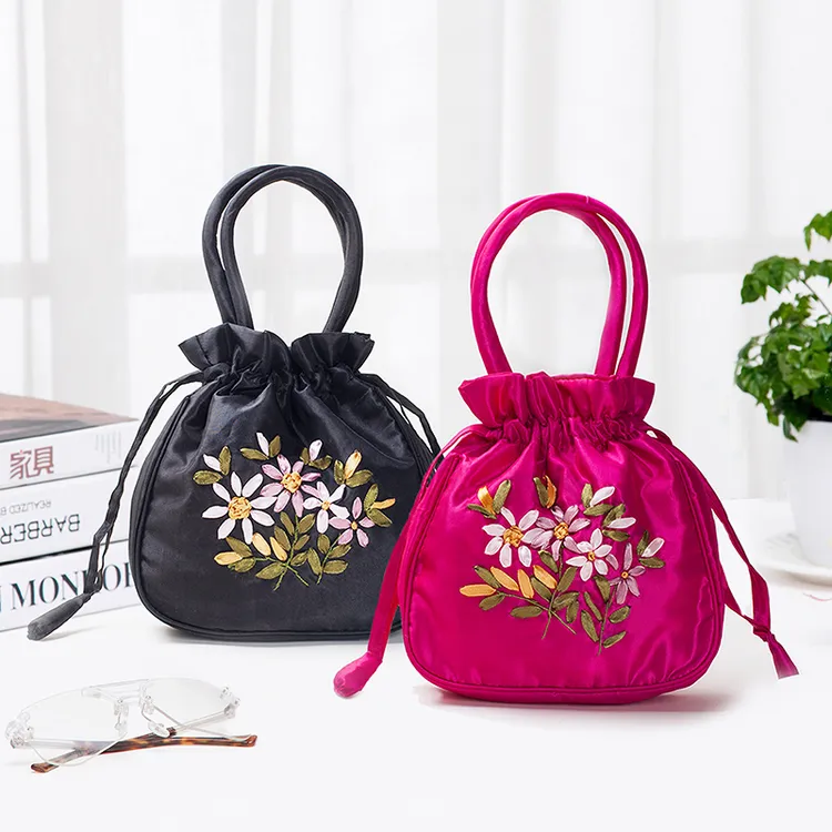 【主播严选】手提包手工绣花小包包民族风手提包小众洋气手拎包小包