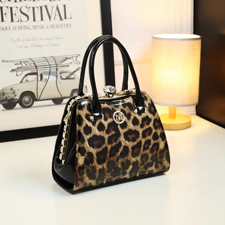 兰玛珊蒂镶钻斜挎包女夏小众ins原创包 夏天包包配裙子单肩手提包