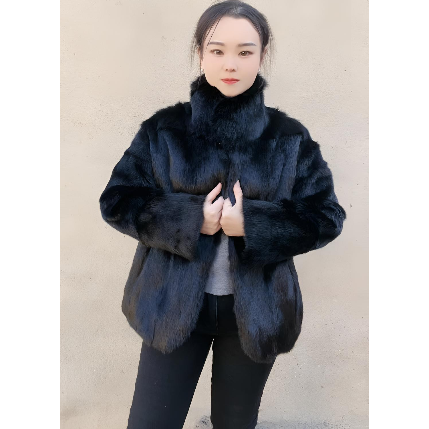 2024冬季年轻款真兔毛皮毛一体皮草洋气短款立领显高级毛毛外套女