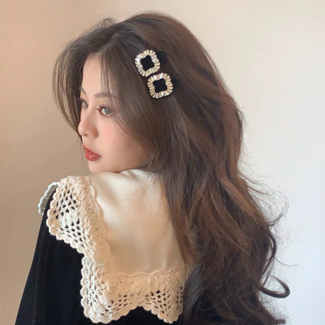 网红少女头饰鸭嘴碎发边夹超闪水钻方扣爱心发夹高级感气质刘海夹