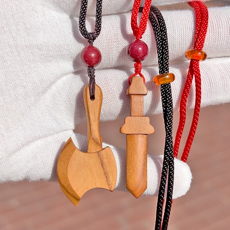 桃木斧子挂件项链纯手工创意挂入户门桃木剑挂饰汽车挂件简约雕刻