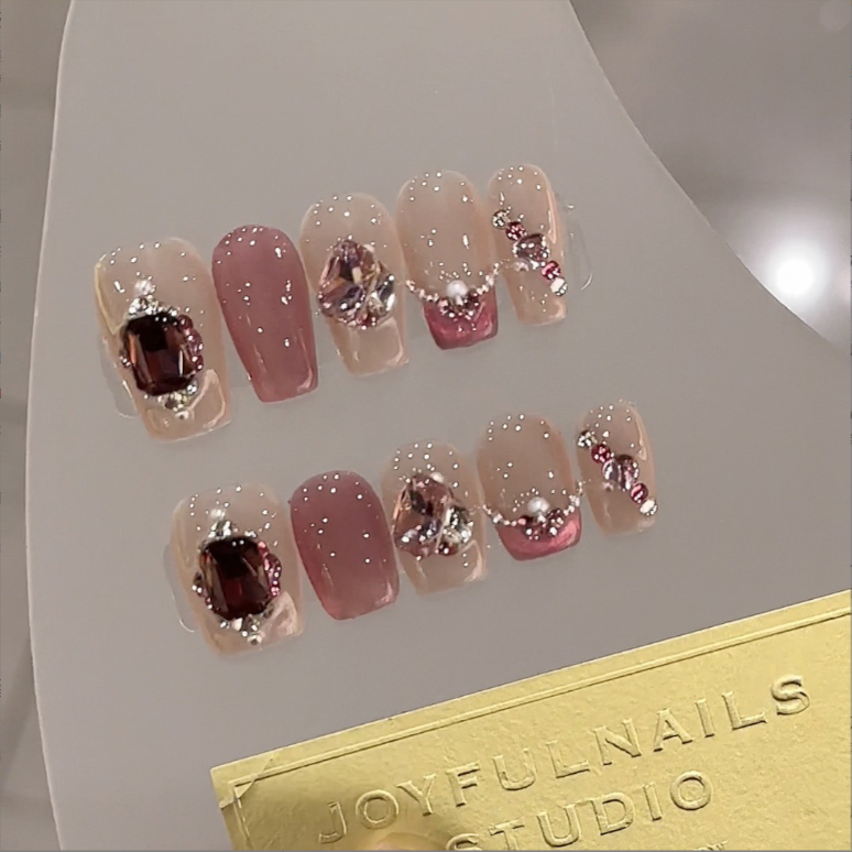 【玫瑰殿下】简约纯欲穿戴式卸甲片闪钻手工定制穿戴甲秋冬显白