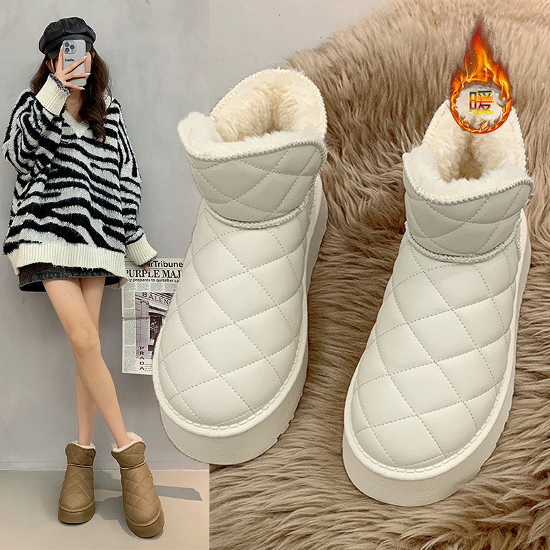 4cm现货雪地靴2023抗寒防滑短靴女时尚爆款厚底松糕保暖学生棉鞋