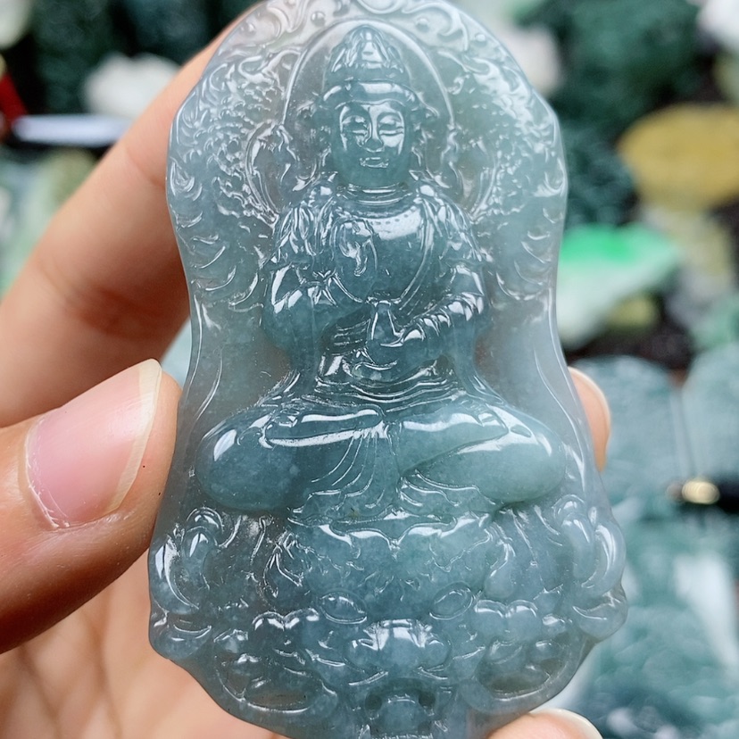 【闪购商品】翡翠颈饰未镶嵌敏*