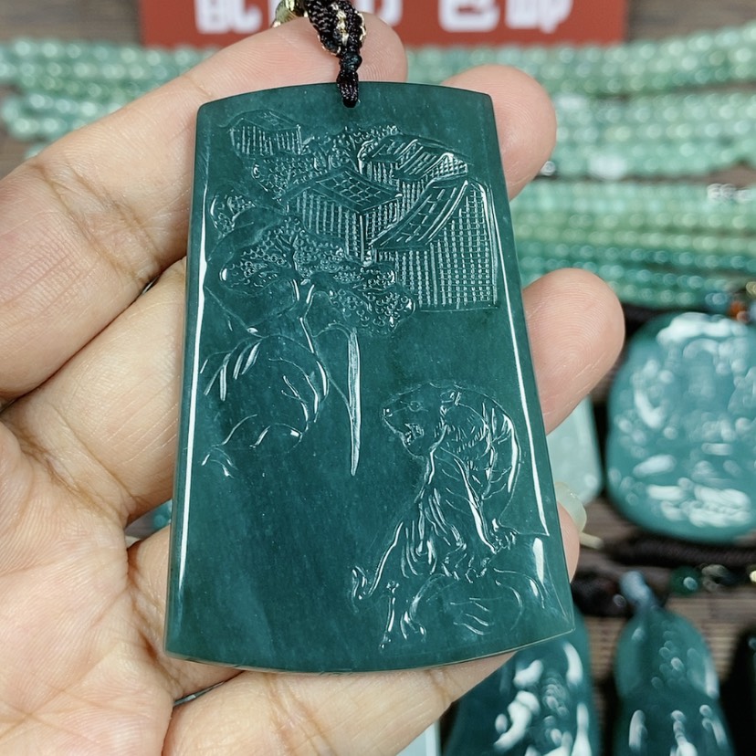【闪购商品】翡翠颈饰未镶嵌玉吊坠