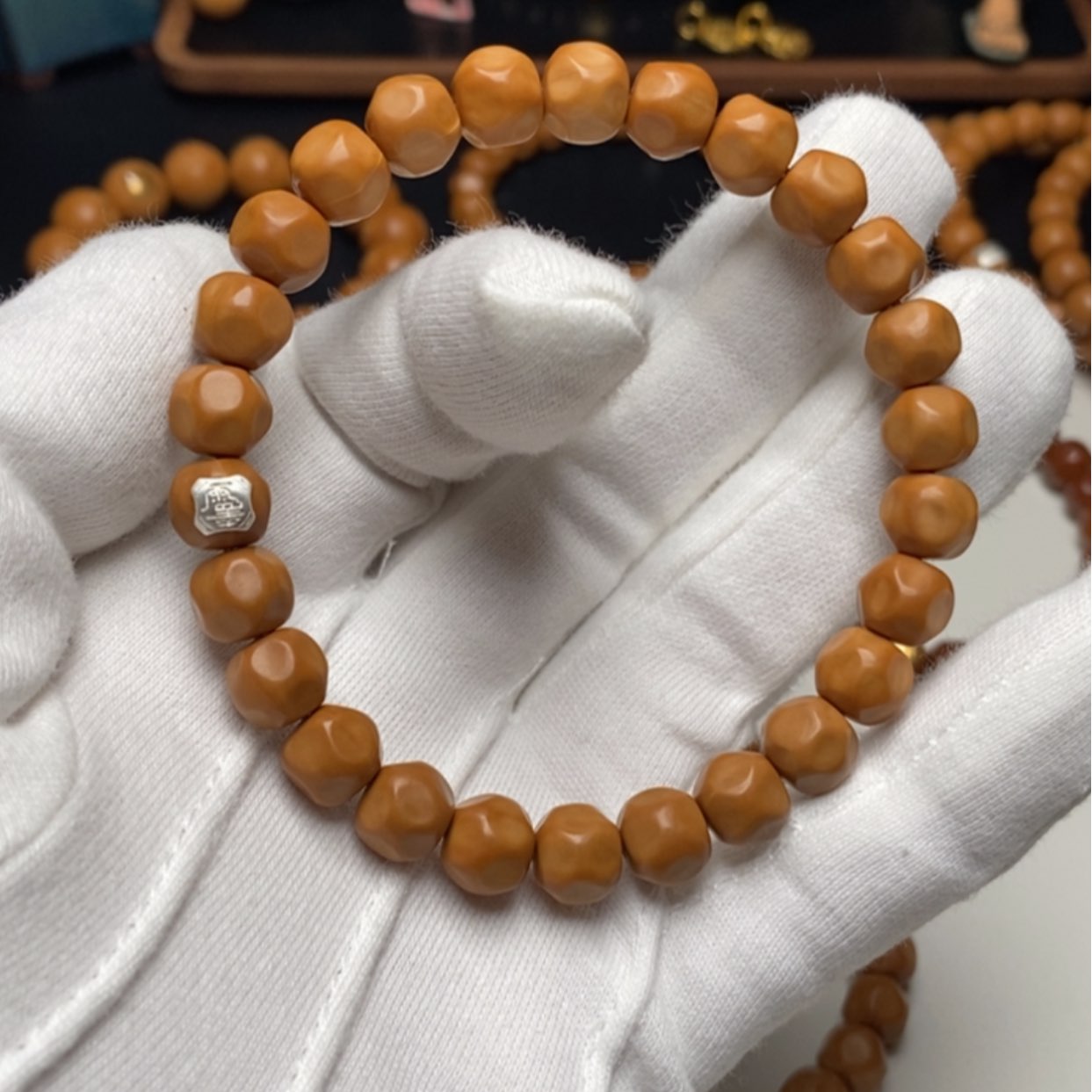 【闪购商品】猴头核桃手串家**溪