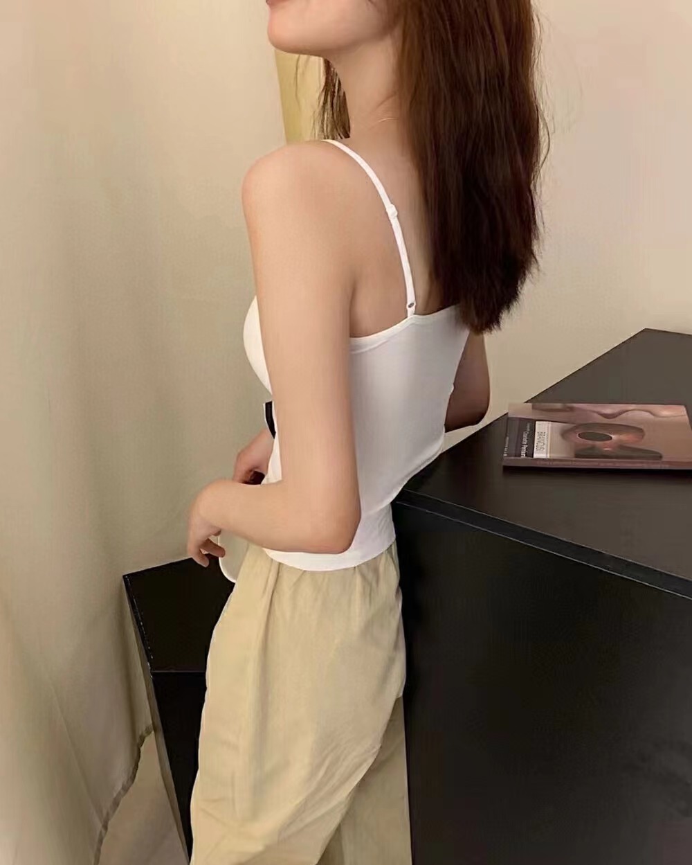 乌恩乌恩-【一体式美背背心吊带】