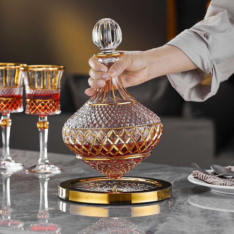 轻奢家用水晶玻璃醒酒器酒樽葡萄酒旋转醒酒器家用带盖密封醒酒瓶