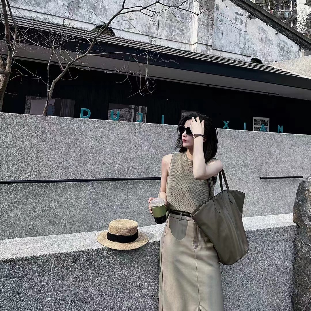 女装福利款拍这里，韩版休闲时尚上衣外套短款蕾丝气质泡泡袖百搭