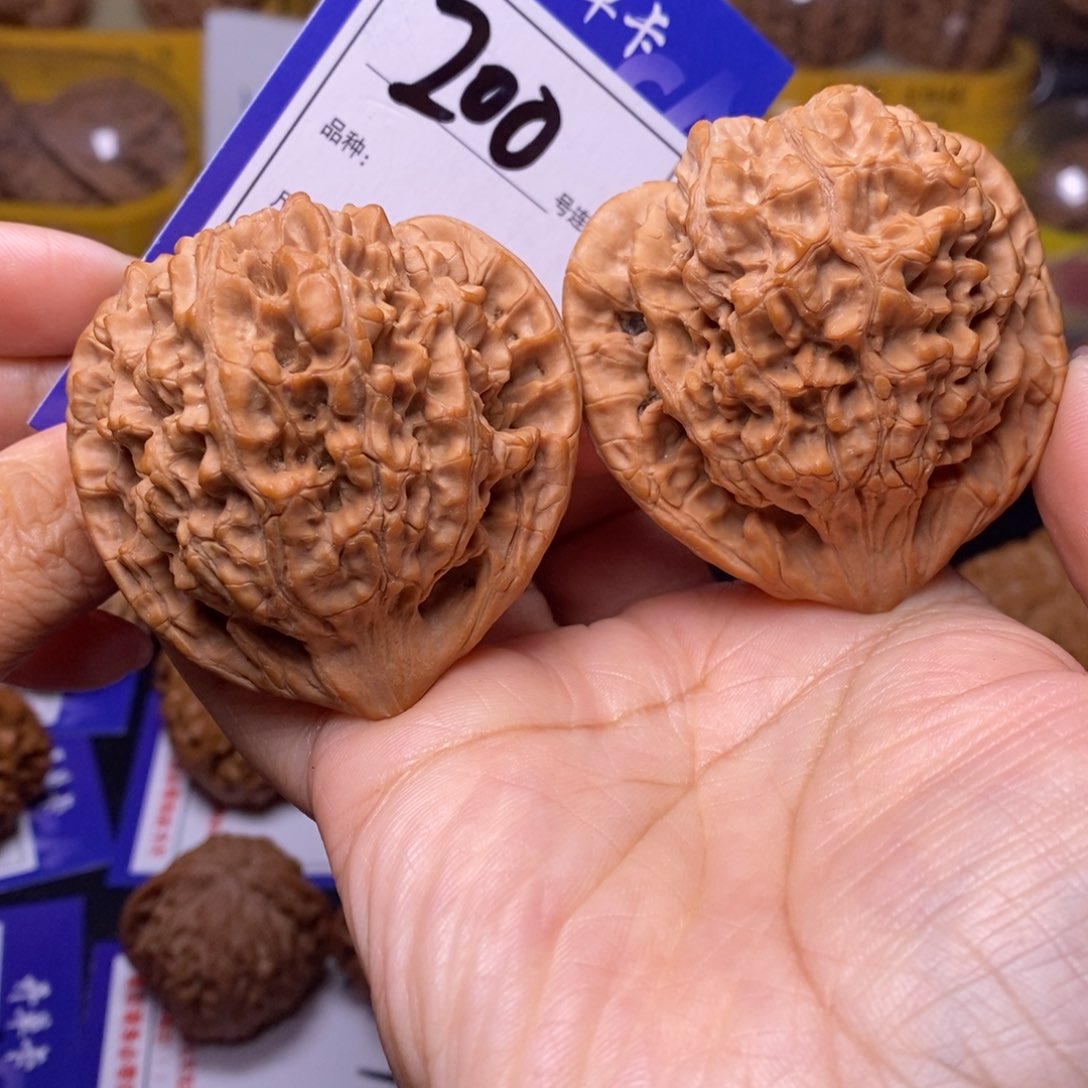 文玩核桃把件野**思200号官帽52尺全品