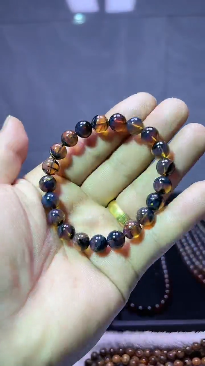 【闪购商品】琥珀颈饰未镶嵌d758药珀单圈9多样性发货拍一发一