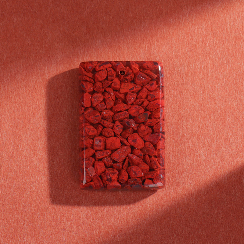 含辰砂工艺品朱砂晶体砂  无事牌吊坠    男女同款（送证书吊坠绳）