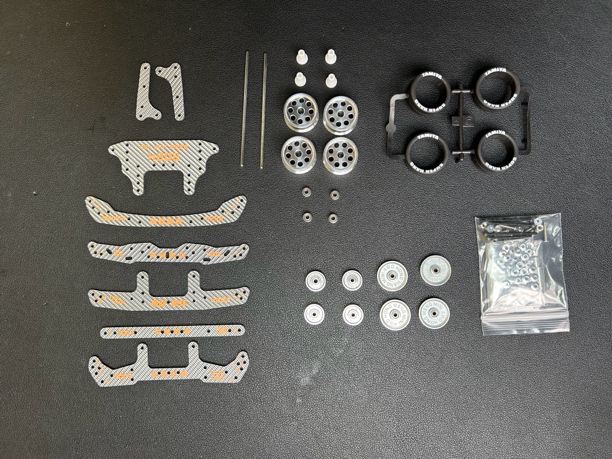 【虹萌四驱车】四驱车改装套件银色款网络赛线下赛