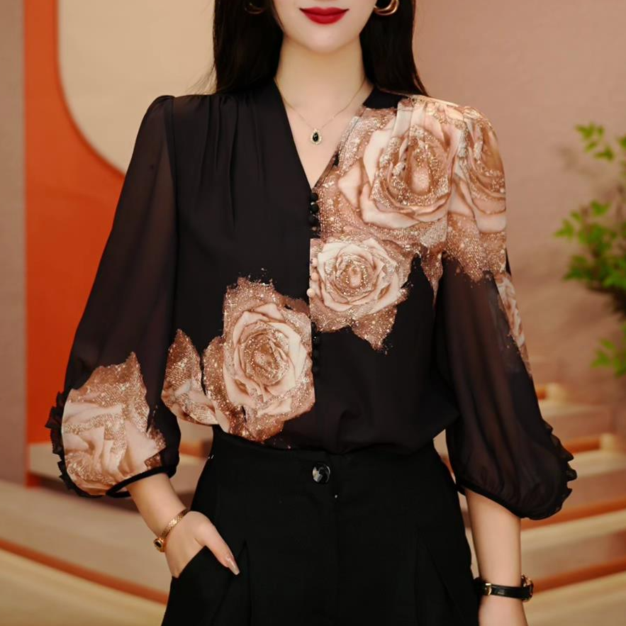 [婷婷风穗] 南油新款7分袖琉璃双绉丝V领气质蝴蝶印花女上衣遮肉