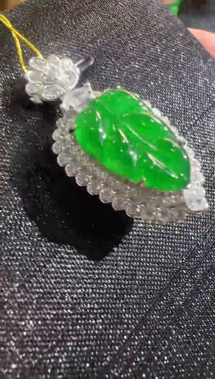 【闪购商品】翡翠吊坠(不含链)银S925镶嵌（多样性发货）