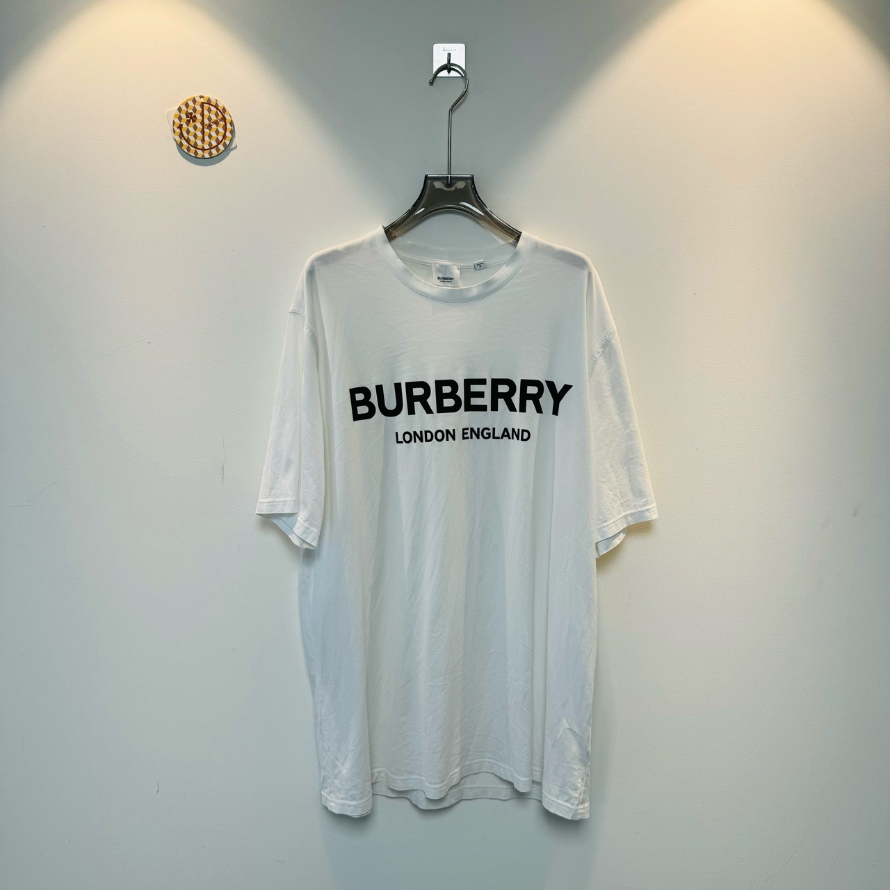 Burberry巴宝莉 经典字母 logo 印花 XL衣长78 胸围124全新存放品