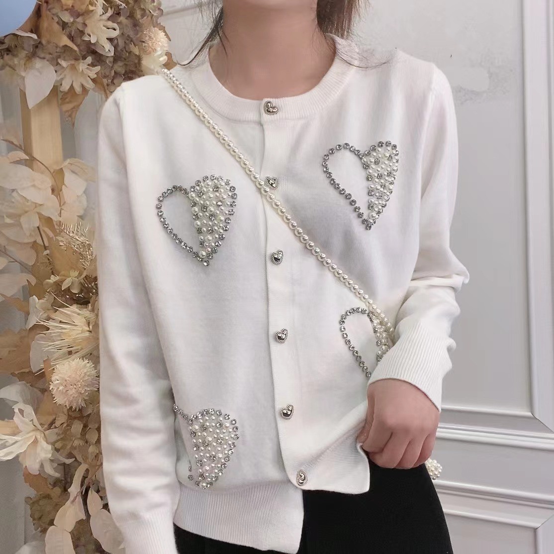 【定制大码女装80-200斤】重工爱心钉珠高级针织上衣1056