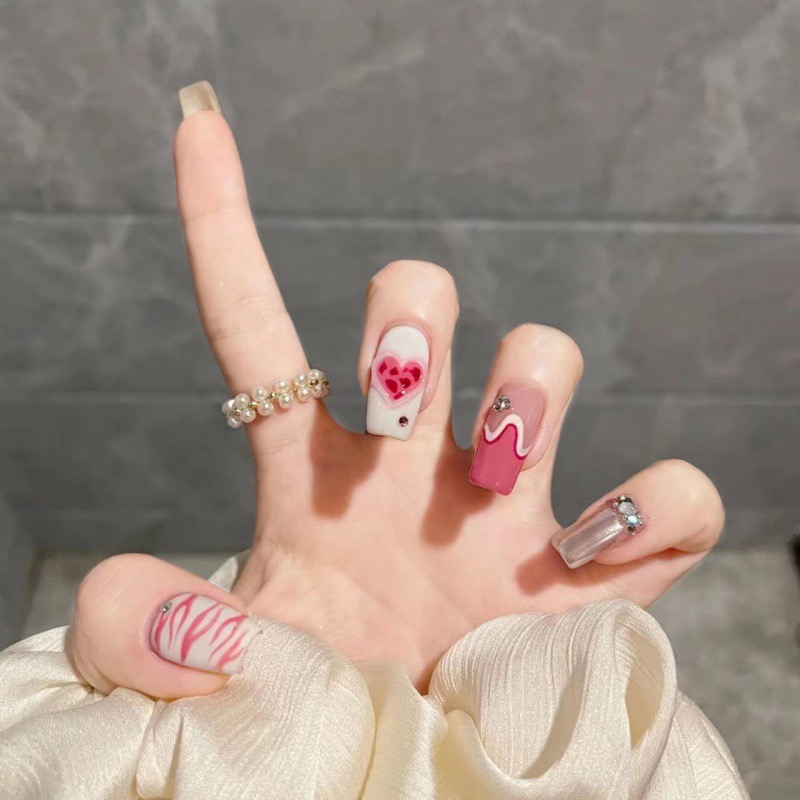 Sen纯手工直播间专用链接纯手工穿戴甲高级感国风系列成品美甲