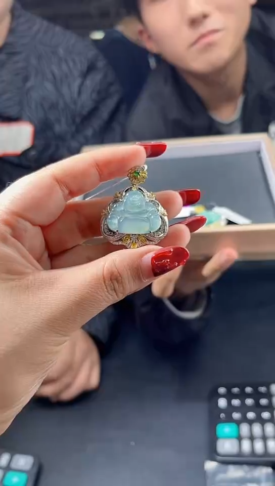 【闪购商品】定制翡翠未镶嵌天然翡翠A货（拍一发一多样性发货）