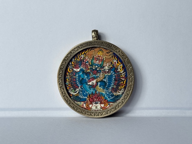 纯手绘宝石颜料唐卡吊坠嘎乌盒