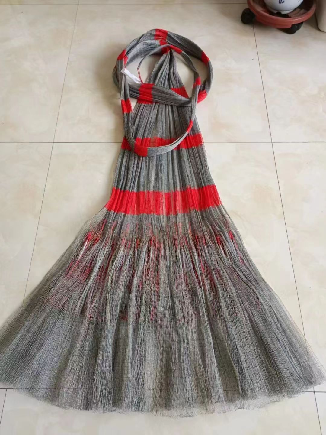 大力马线2指3米5高，全网7斤半重，纯手工编织铅坠子，适合投远练手。