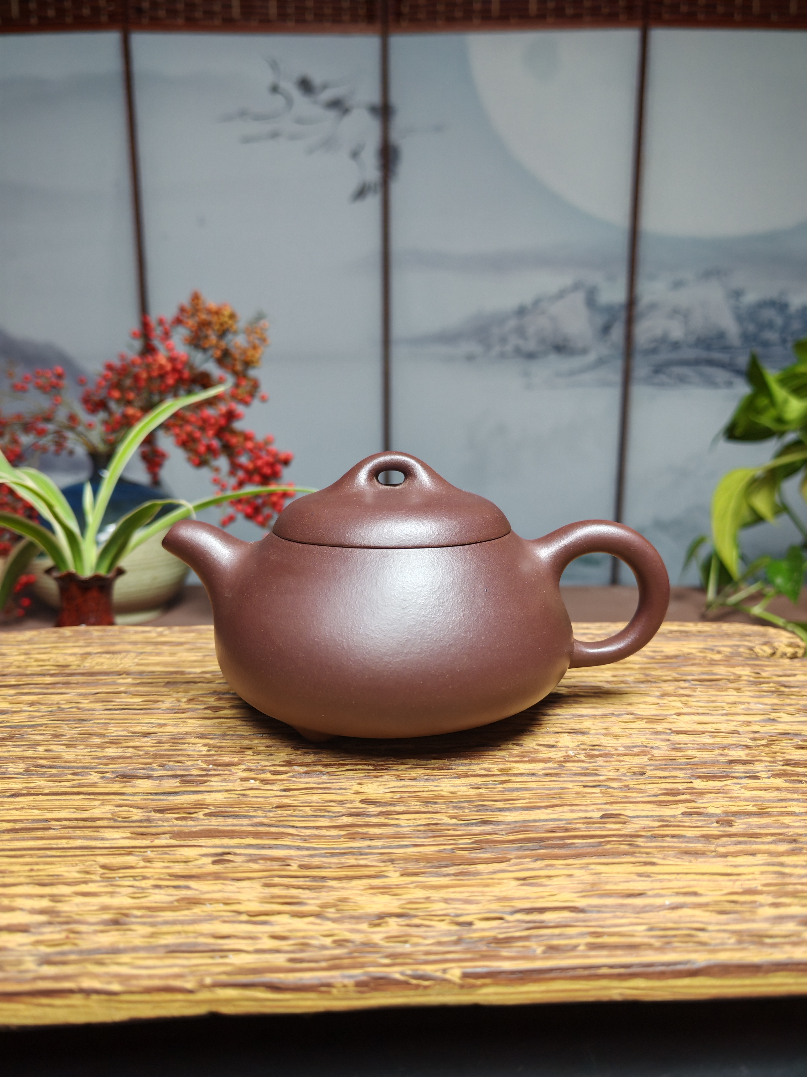 《海棠石瓢》原矿深井老紫泥，容量260 cc