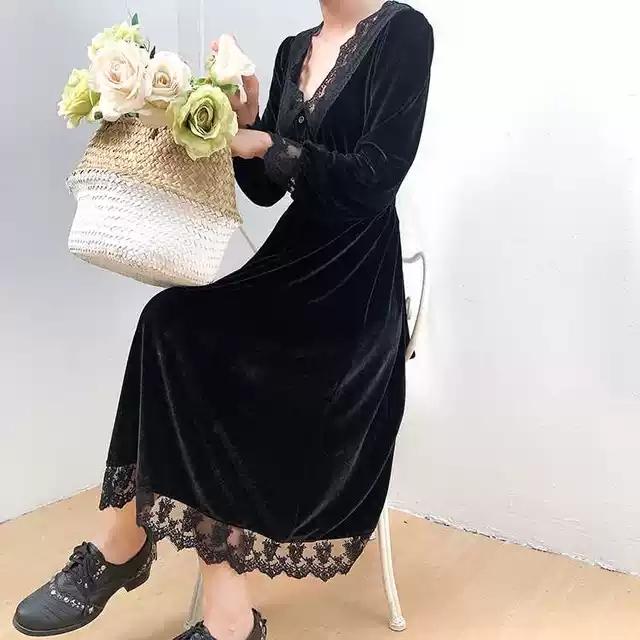 百搭复古V领针织内搭外穿连衣裙