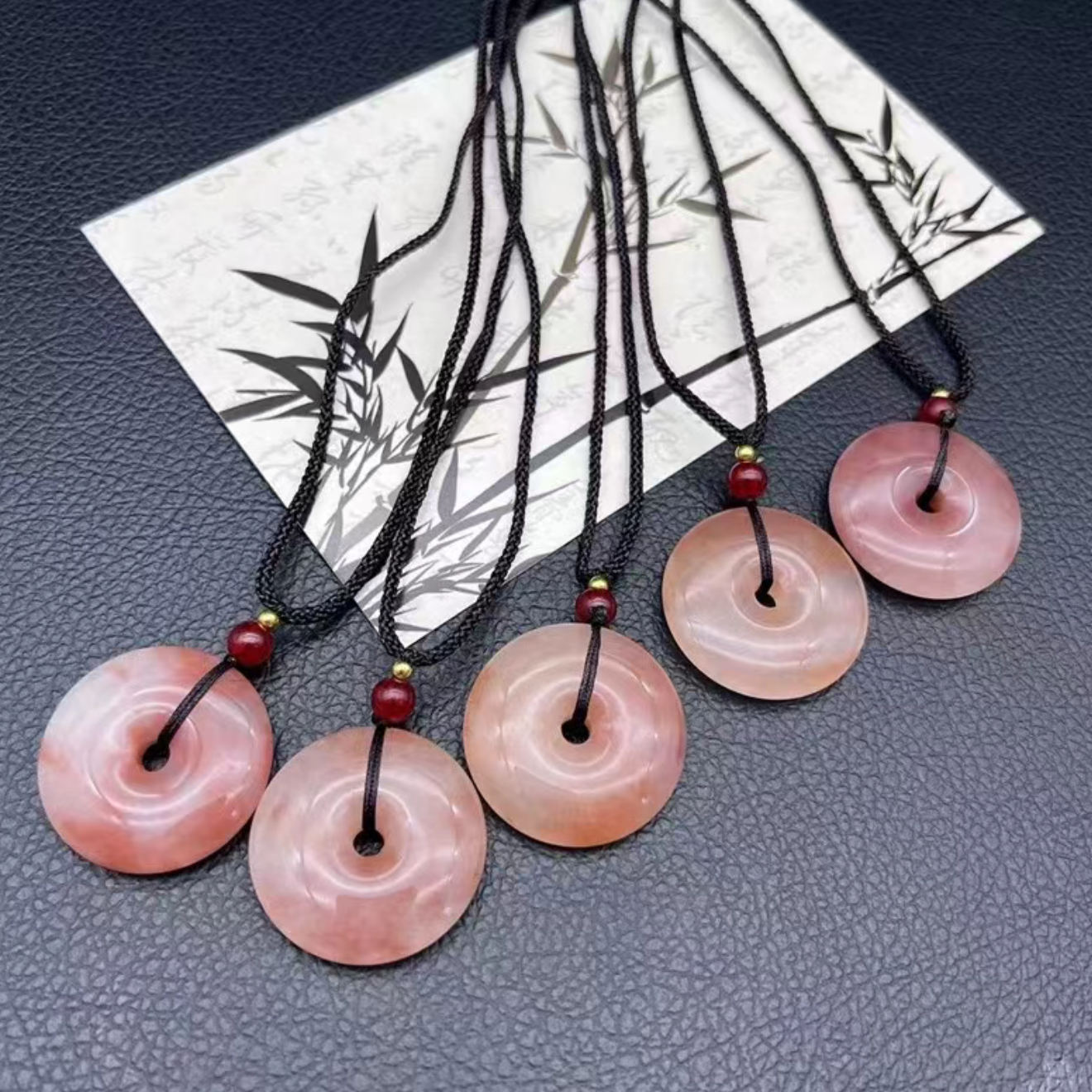 天然金丝玉桃花酿男女新中式风格情侣款吊坠（30mm）多样性发货