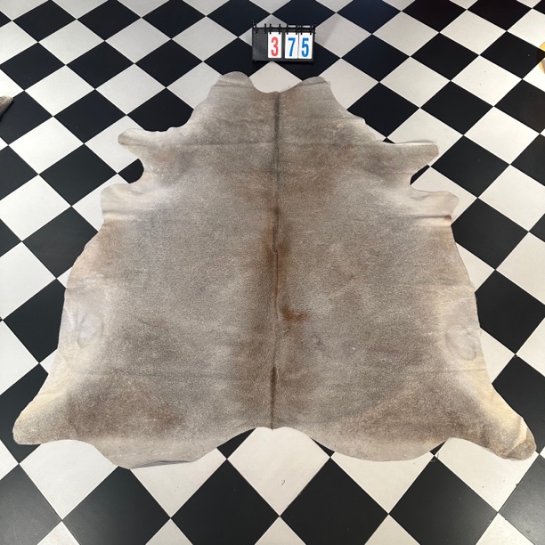 【本尼家】Q375 230*220巴西进口整张牛皮地毯轻奢