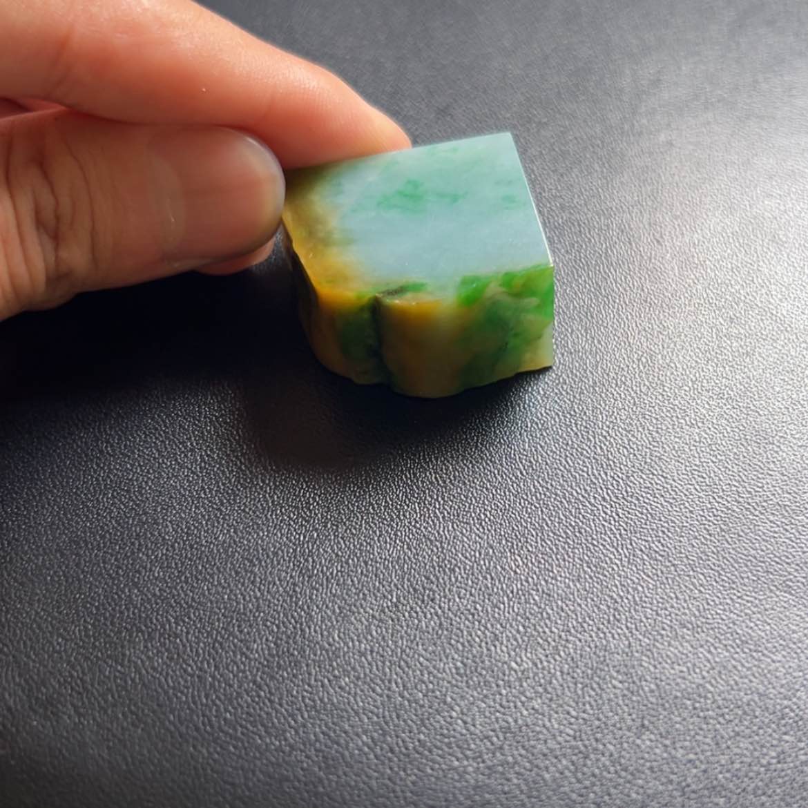 【闪购商品】定制翡翠未镶嵌黄加绿厚装立体件