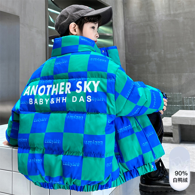 男童冬季羽绒服白鸭绒加厚大儿童2023新款男孩洋气棋盘格立领外套