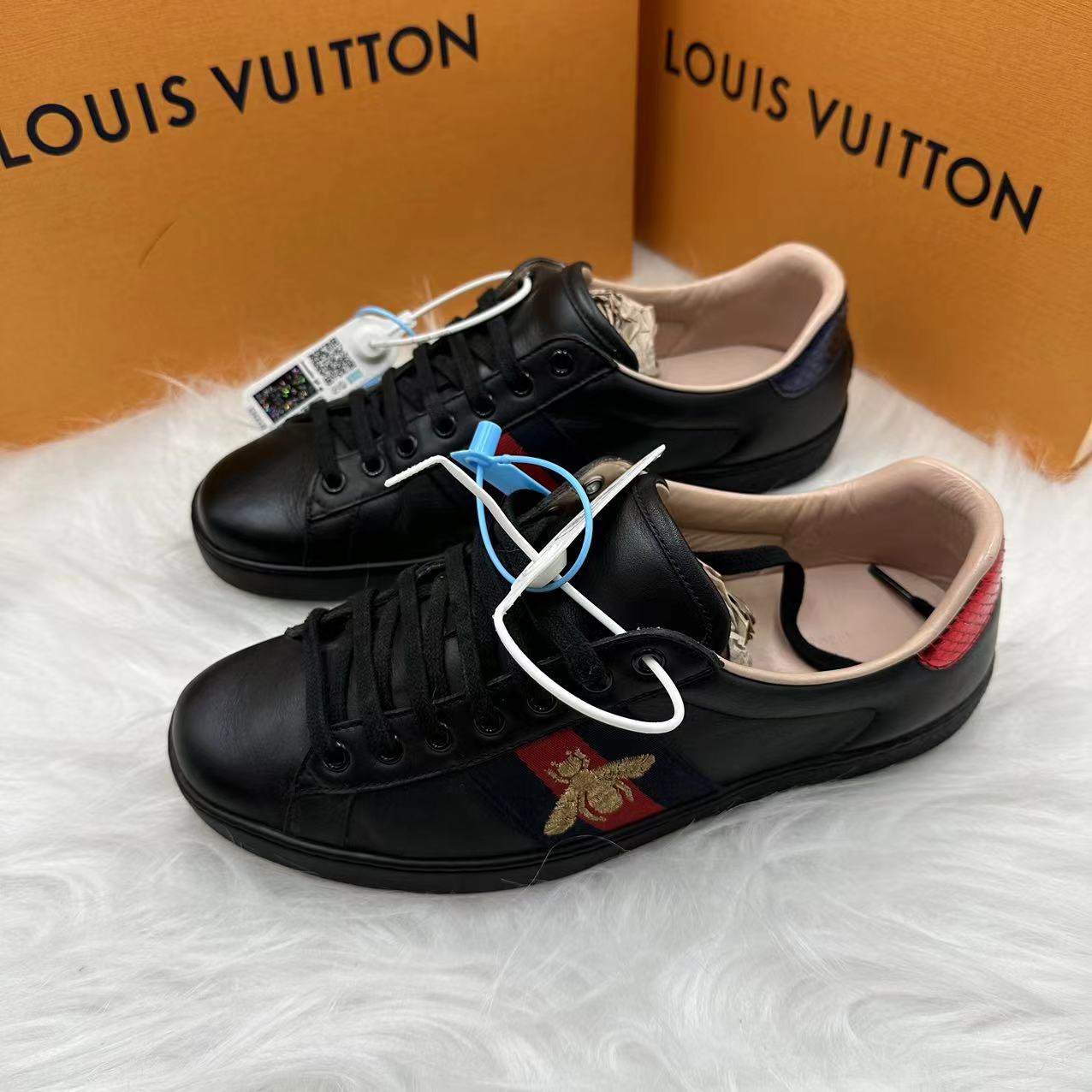 【95新】Gucci黑色小蜜蜂板鞋 39.5/41码
