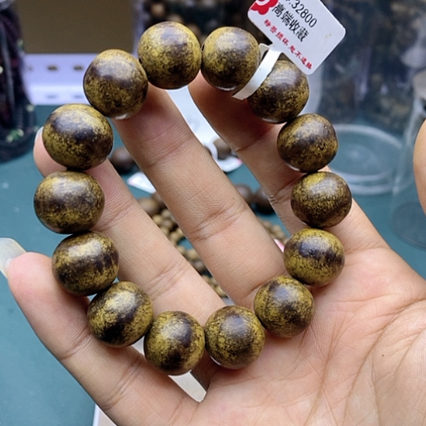 【闪购商品】沉香手串高货越南芽庄一线油虫漏